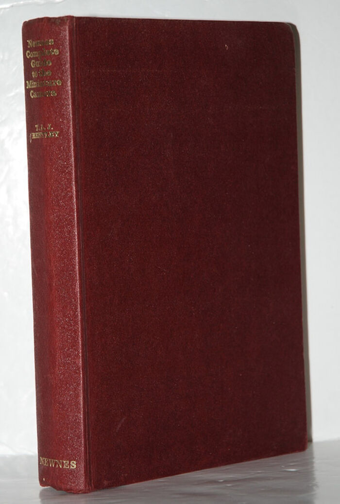 Newnes Complete Guide to the Miniature Camera Image