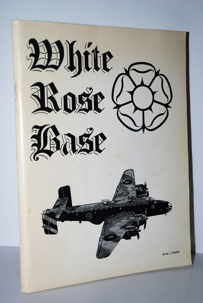 WHITE ROSE BASE Image