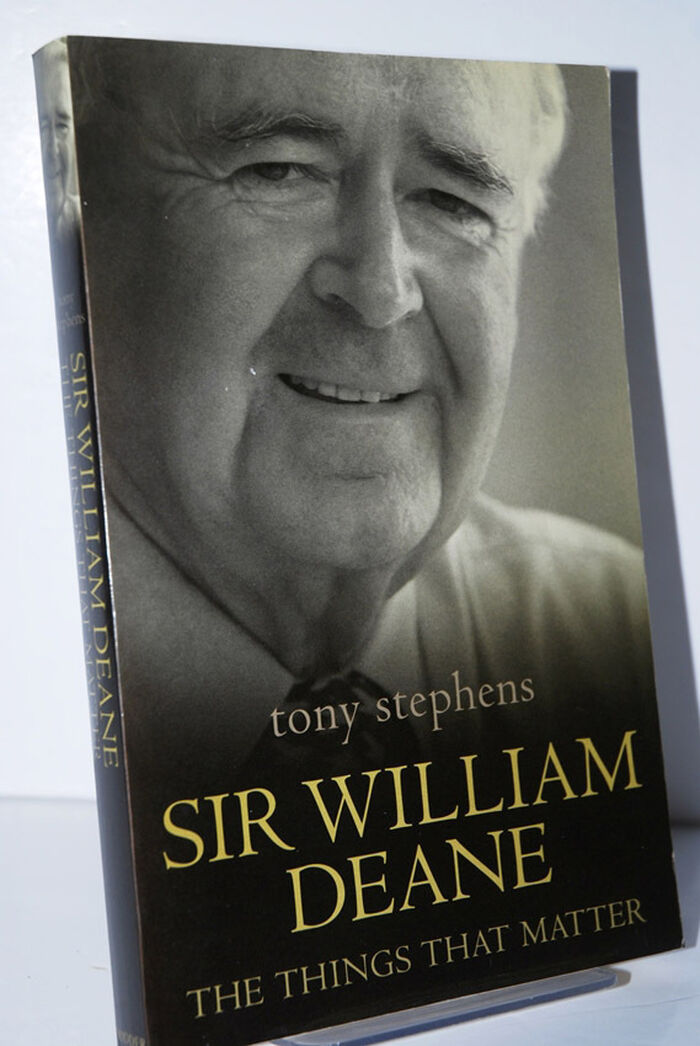 Sir William Deane THE THINGS THAT MATTER. Image
