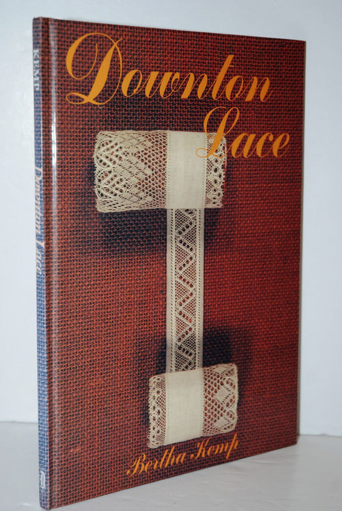 Downton Lace Image
