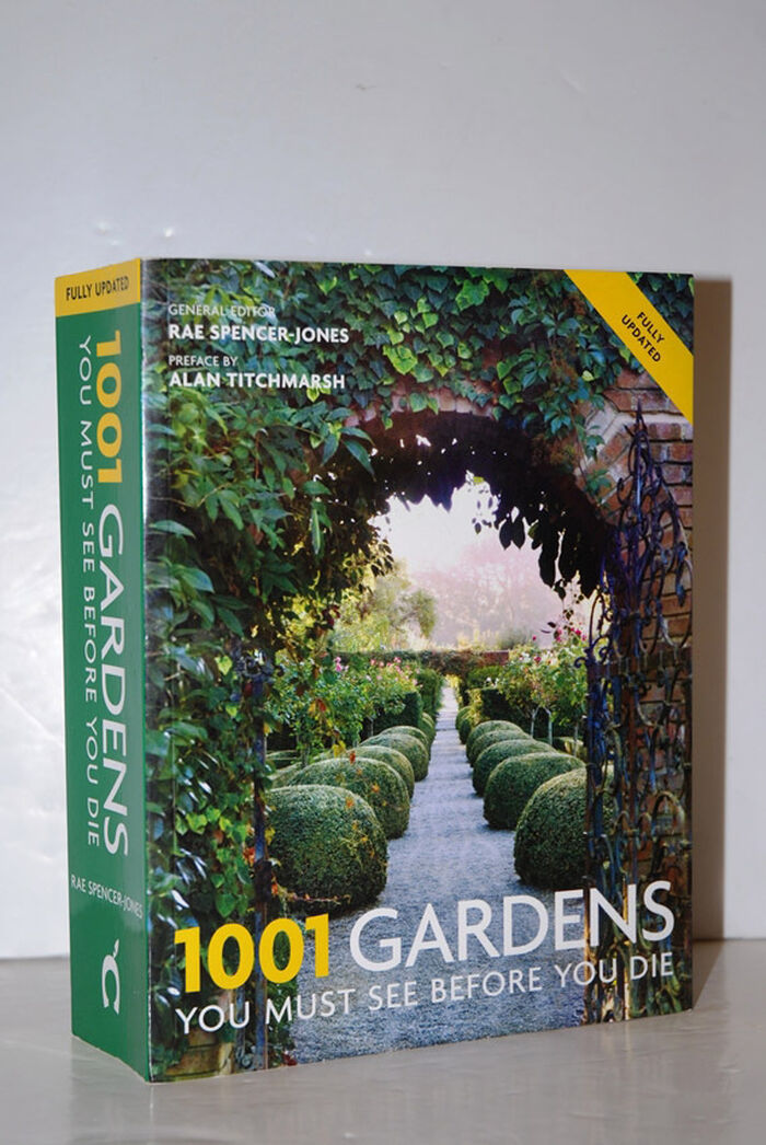 1001 Gardens You Must See before You Die Image