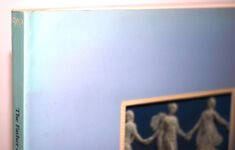 The Father of English Potters Josiah Wedgwood Additional Image